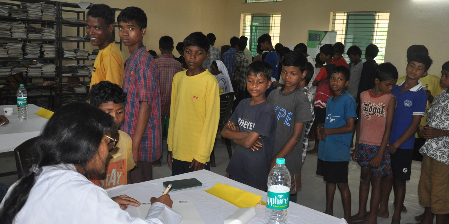 Free health checkup camp by Injot Dahar on 22nd September 2024 Kishore Nagar Boy's School, Bargavan, Namkum, Ranchi